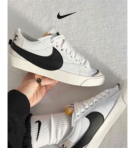 herren nike blazer low|nike blazer low 77 black.